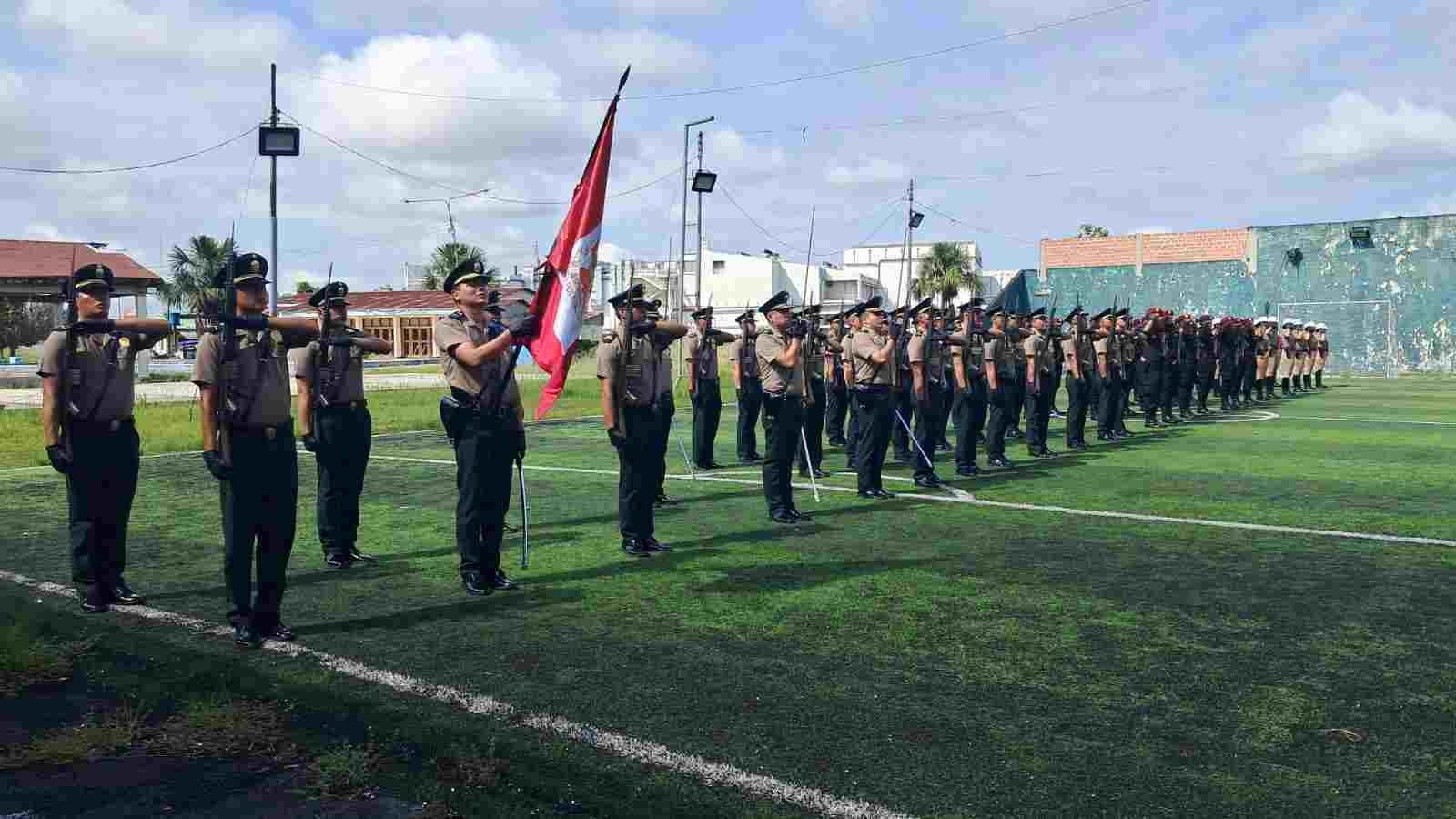 Archivo tipo Imagen sobre: Ceremonia en Iquitos marca el pase al retiro de suboficiales de la PNP  